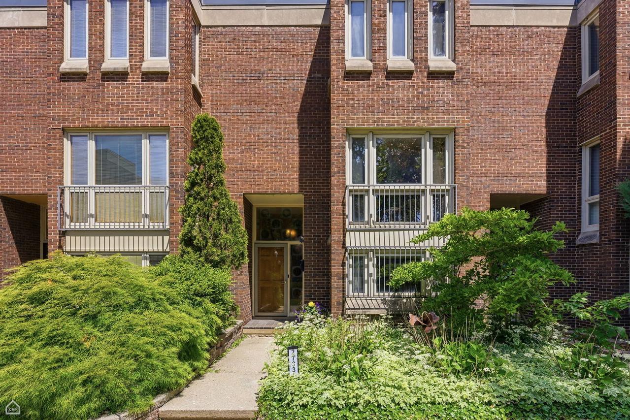 2733 S Michigan Ave. #A, Chicago, IL 60616