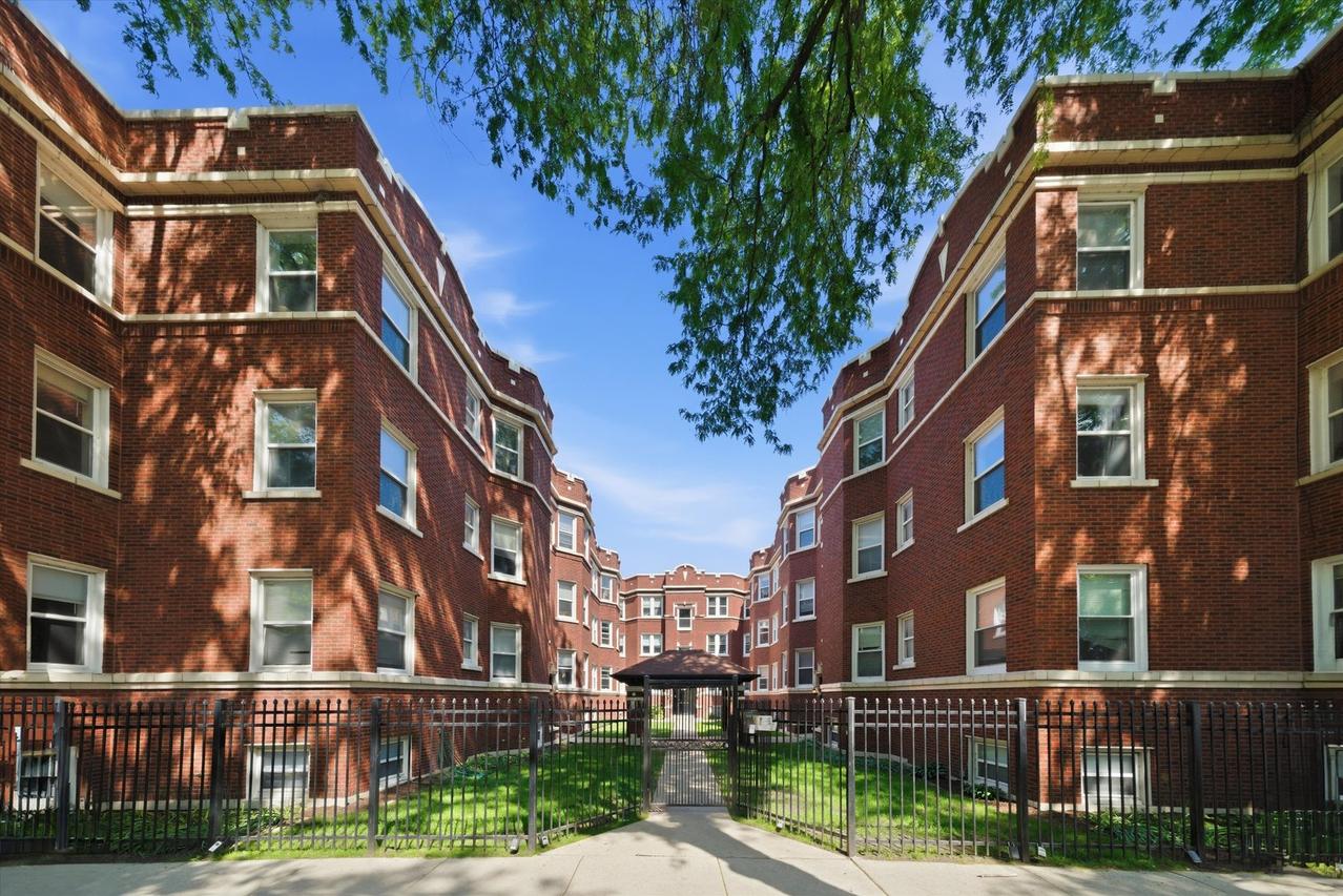 6419 N Greenview Ave. #3N, Chicago, IL 60626