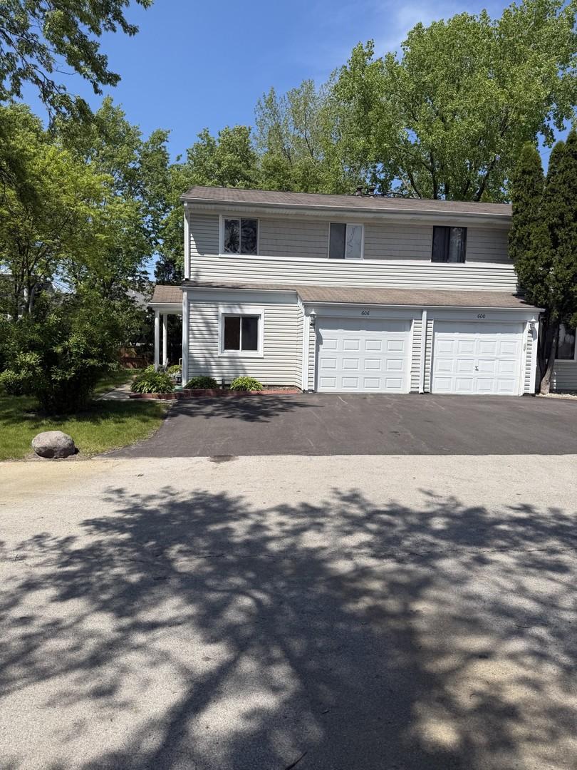 606 Bridgeport Pl., Wheeling, IL 60090