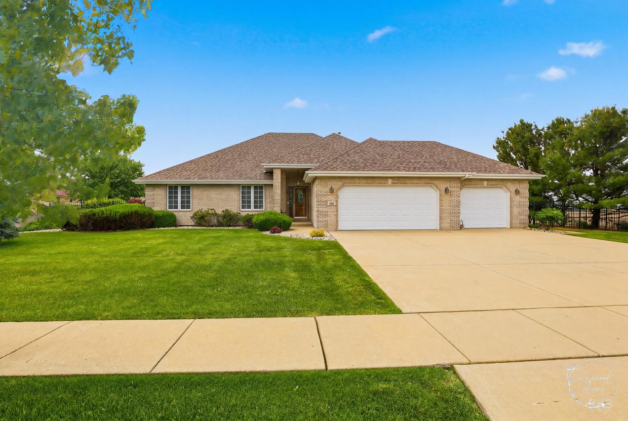 486 Maytree Ln., Peotone, IL 60468