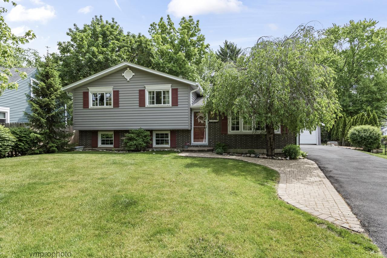 33338 N Sears Blvd., Grayslake, IL 60030