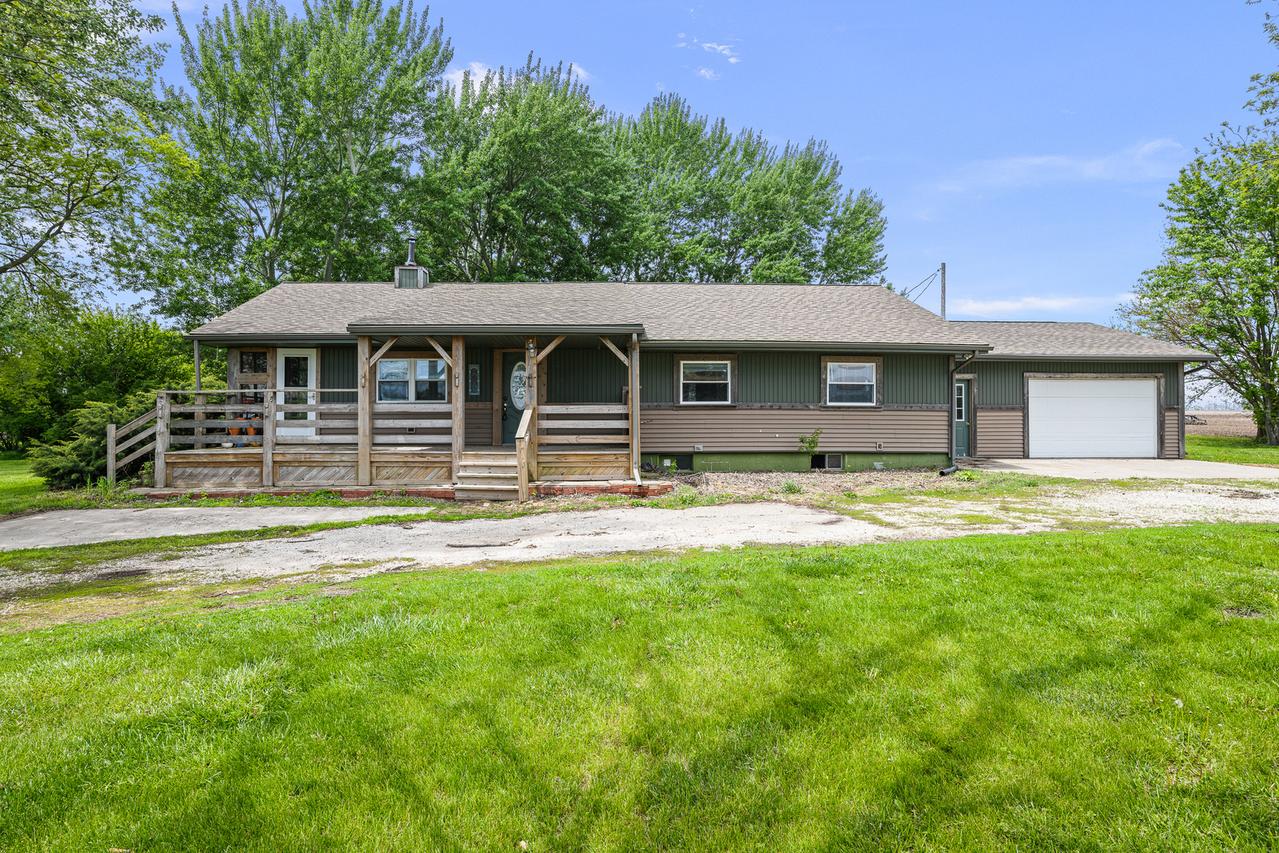29546 N 750 Ave., Kewanee, IL 61443