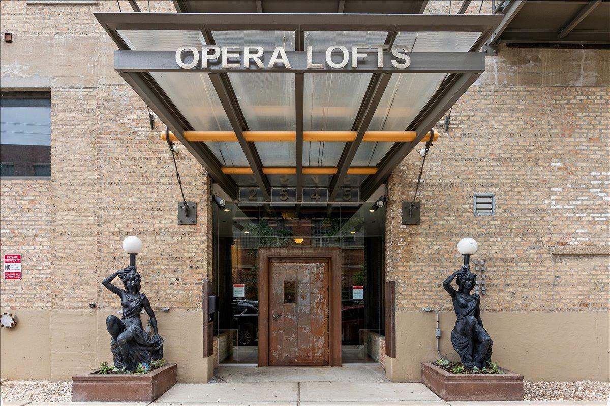 2545 S Dearborn St. #331, Chicago, IL 60616