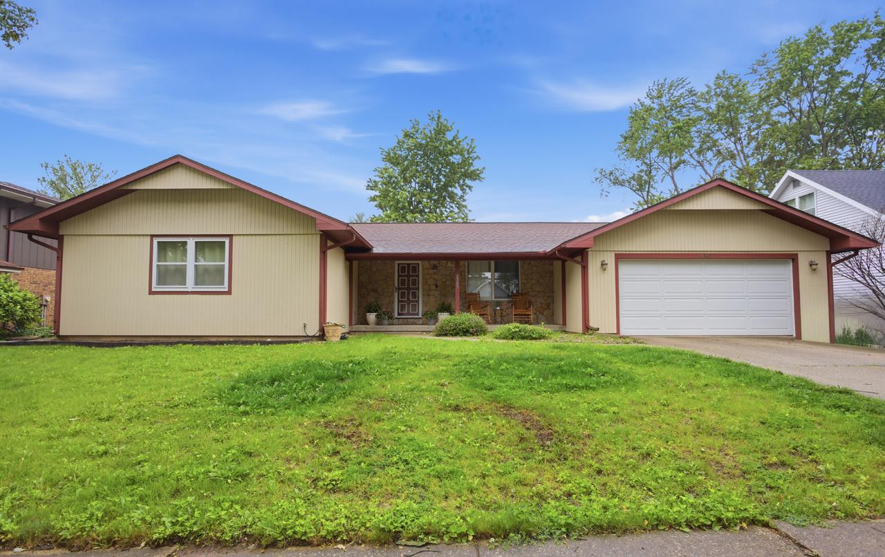 2307 Boudreau Dr., Urbana, IL 61801