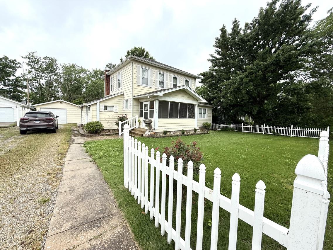 107 Wilcox Ave., Zeigler, IL 62999