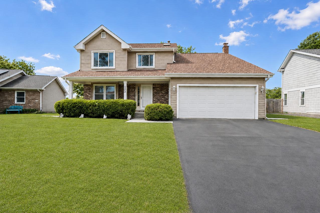 323 Farmhill Cir., Wauconda, IL 60084