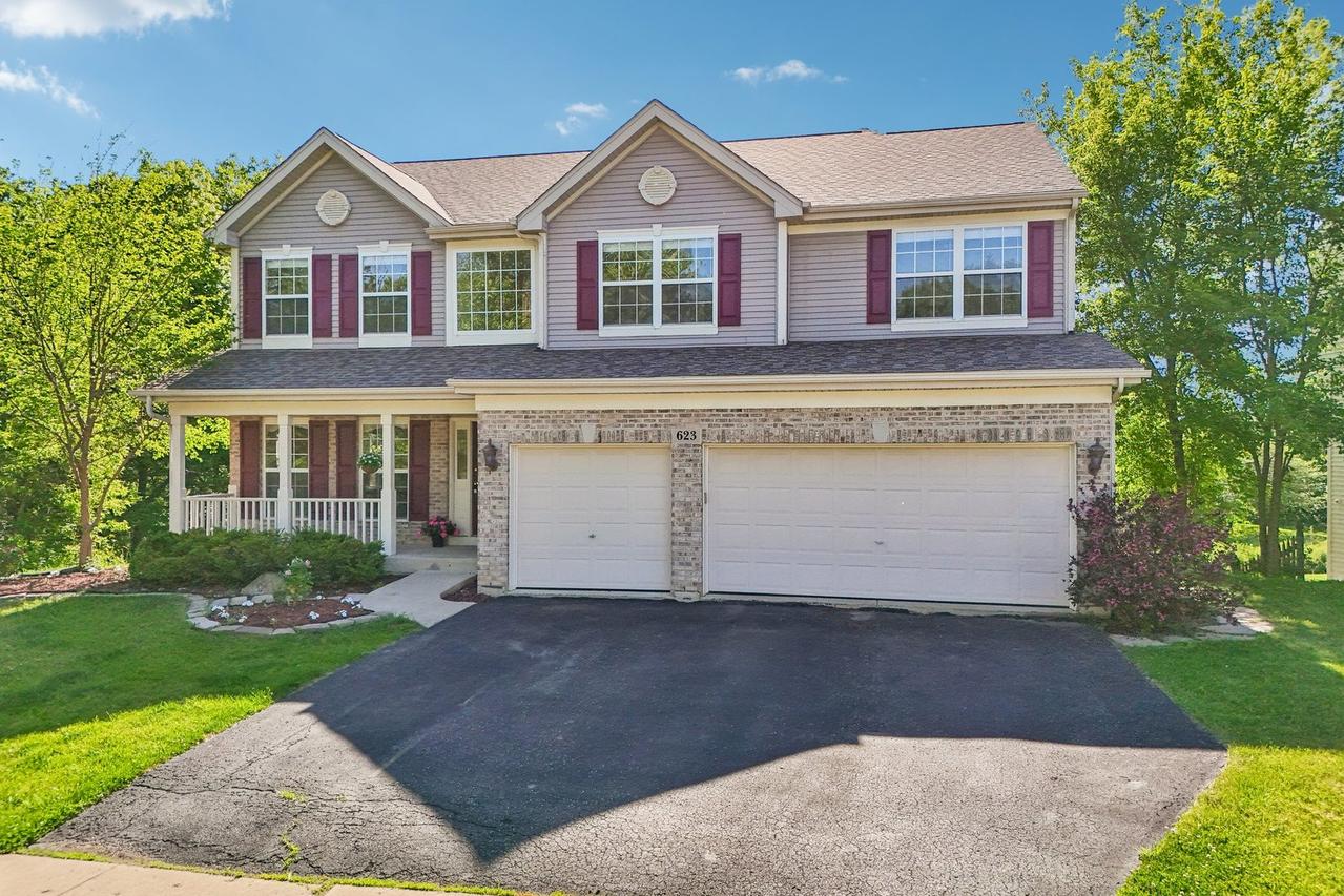 623 N Overlook Tr., Round Lake, IL 60073