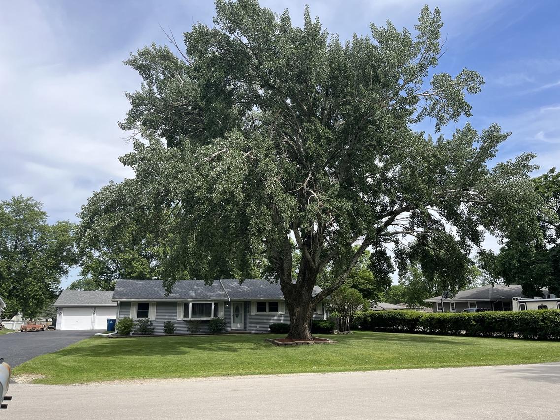 2420 Regan Rd., Joliet, IL 60431