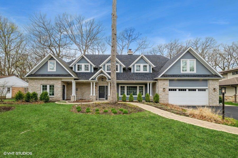 32 Lancaster Ln., Lincolnshire, IL 60069