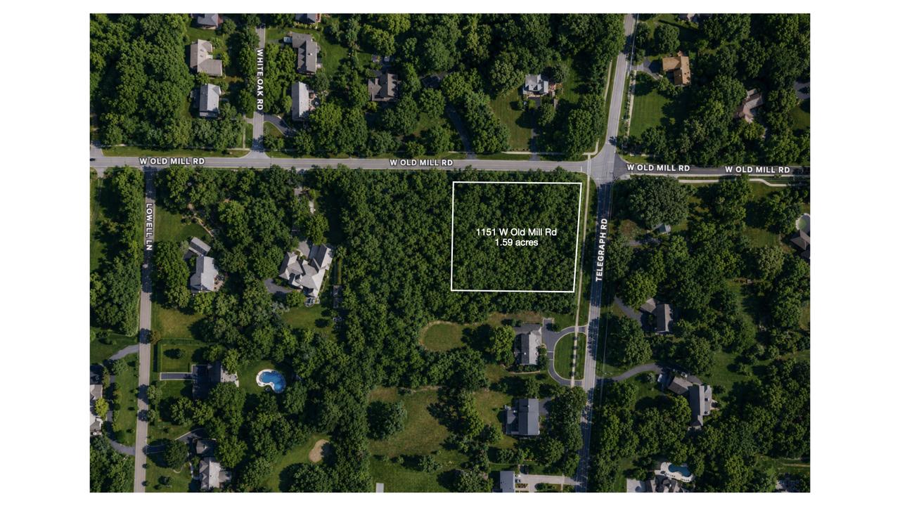 1151 W Old Mill Rd., Lake Forest, IL 60045
