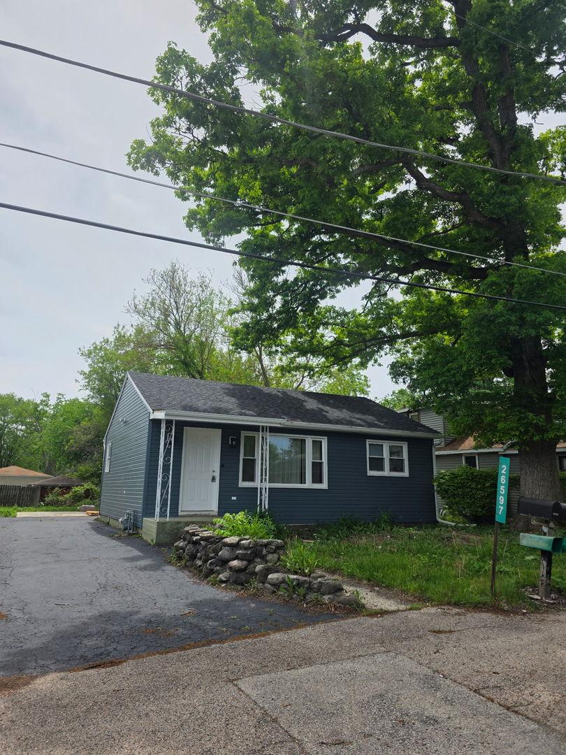 26597 W Maple St., Antioch, IL 60002