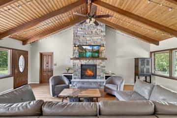 39700 N Dilleys Rd., Wadsworth, IL 60083