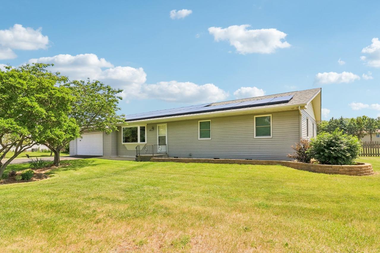 812 S Farrell Rd., Lockport, IL 60441