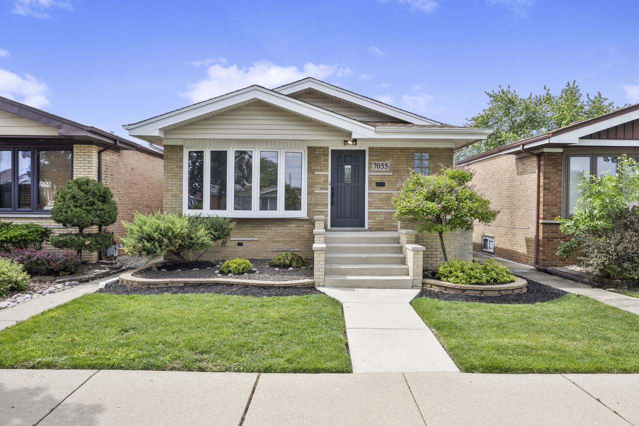 7055 W 64th St., Chicago, IL 60638