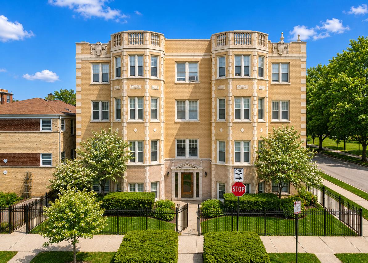 6201 N Oakley Ave. #2, Chicago, IL 60659