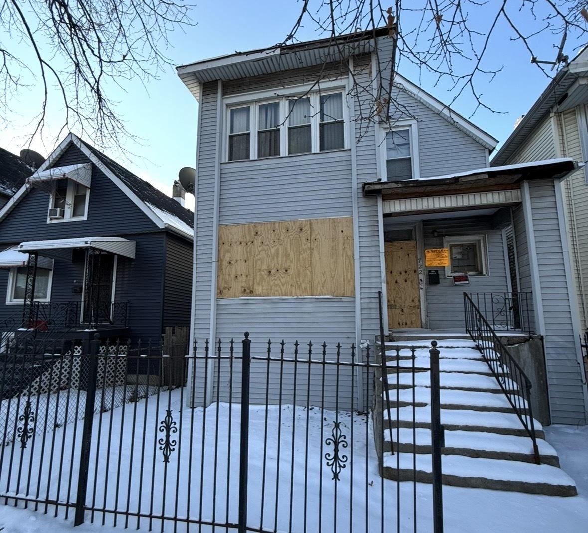 722 N Laramie Ave., Chicago, IL 60644