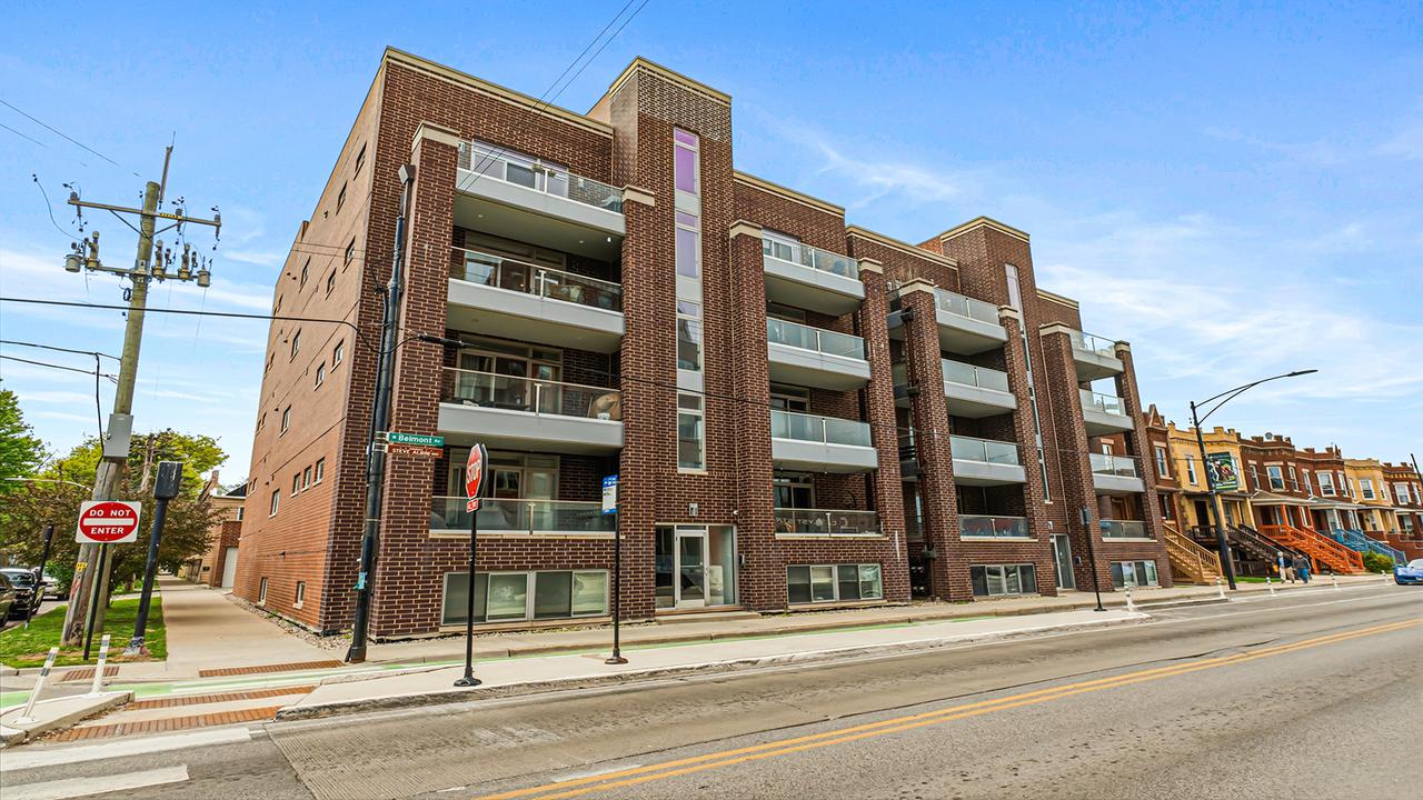 2703 W Belmont Ave. #3E, Chicago, IL 60618