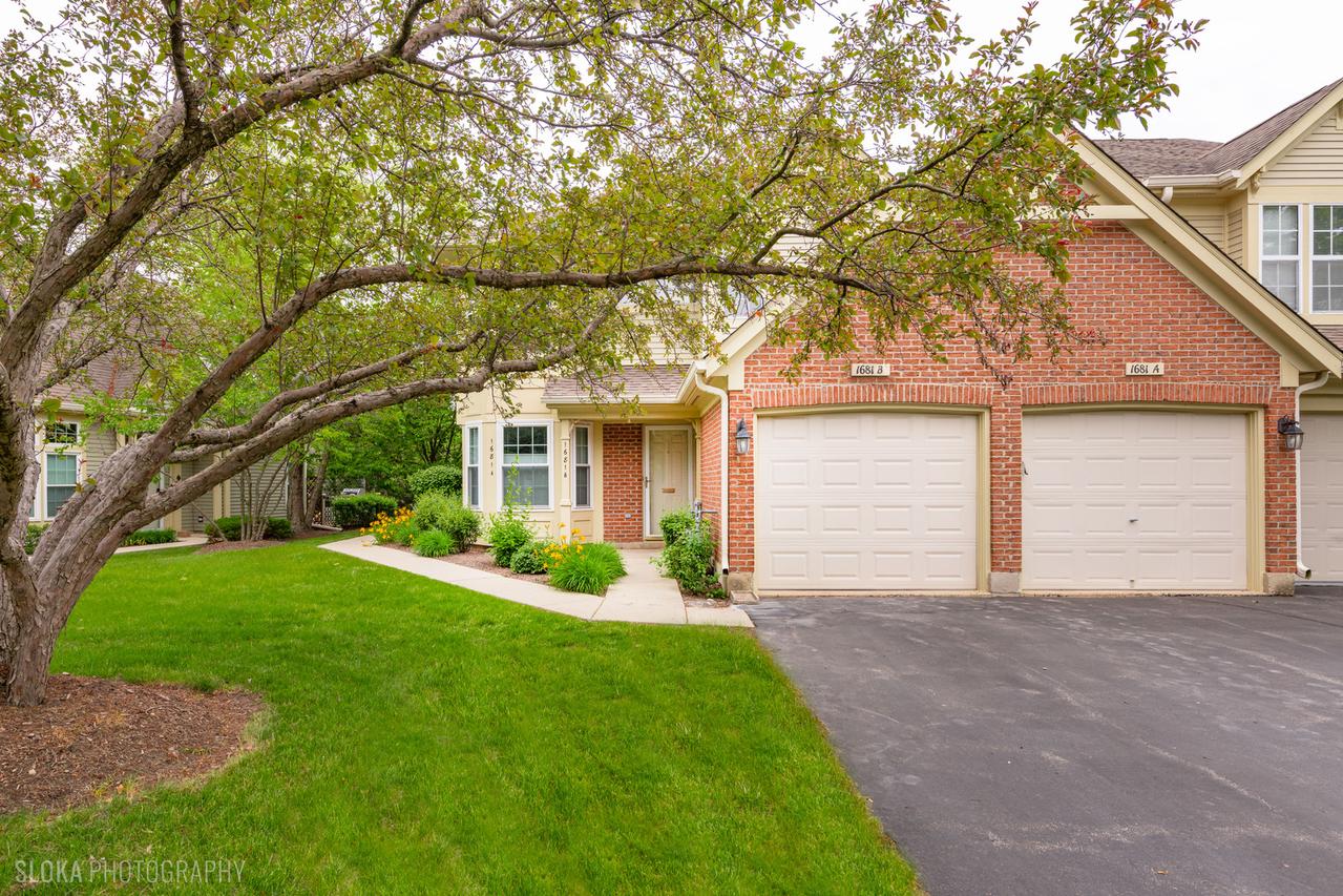 1681 Penny Ln. #B, Crystal Lake, IL 60014