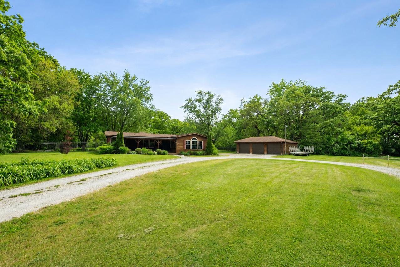 1801 Richton Rd., Steger, IL 60475