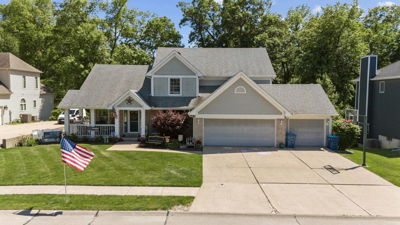 556 36th Ave., East Moline, IL 61244