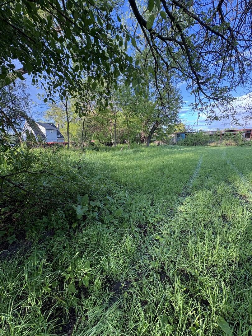 13523 S Sawyer Ave., Robbins, IL 60472