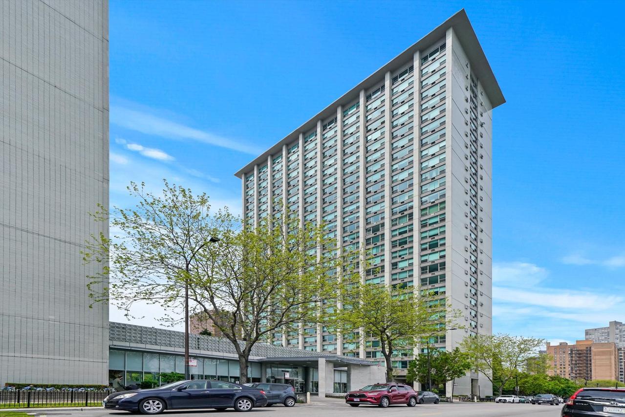 3600 N Lake Shore Dr. #1816, Chicago, IL 60613