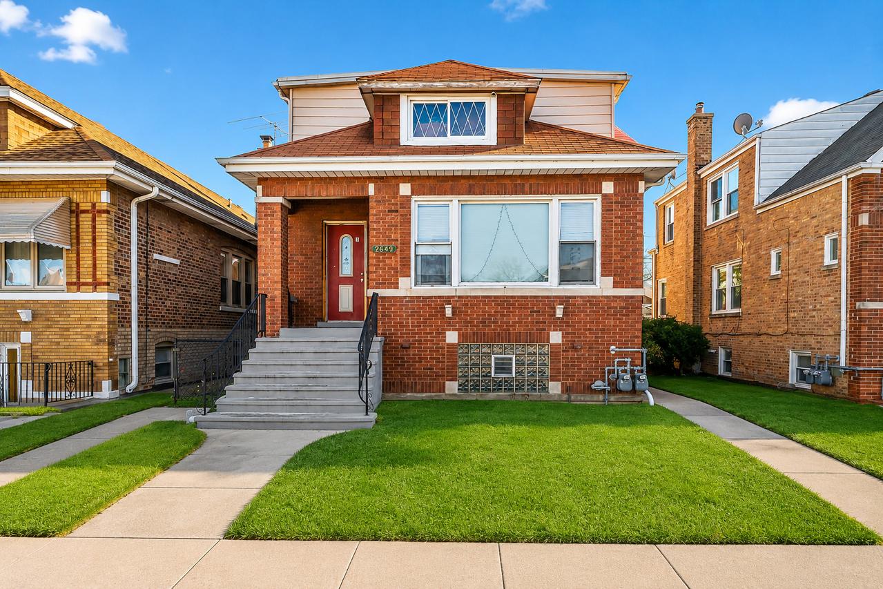 2649 N 74th Ave., Elmwood Park, IL 60707