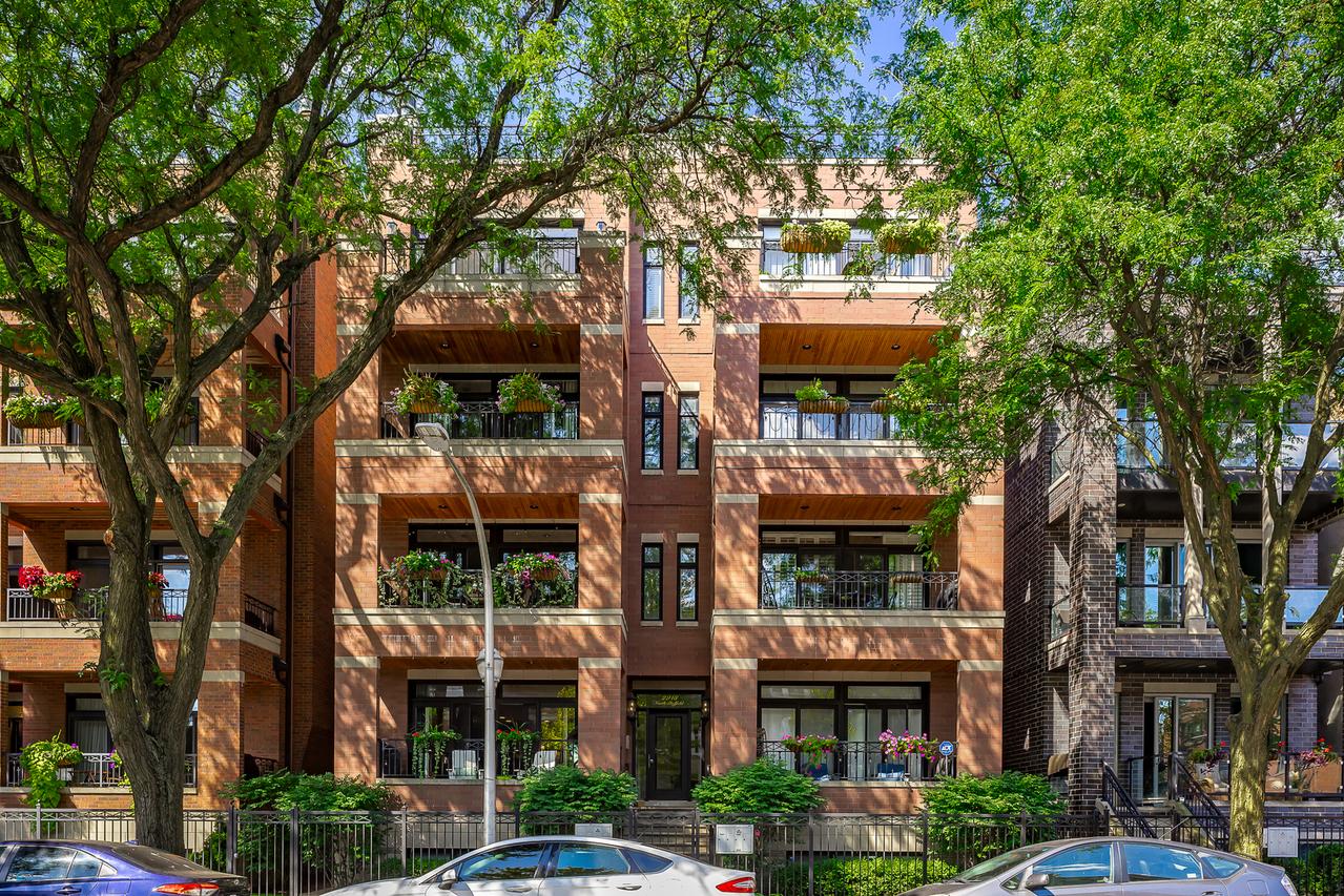 [Address Hidden by Seller], Chicago, IL 60657