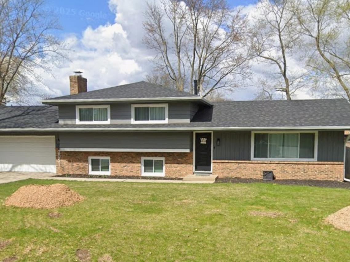 2051 Bryn Mawr Dr., Aurora, IL 60506