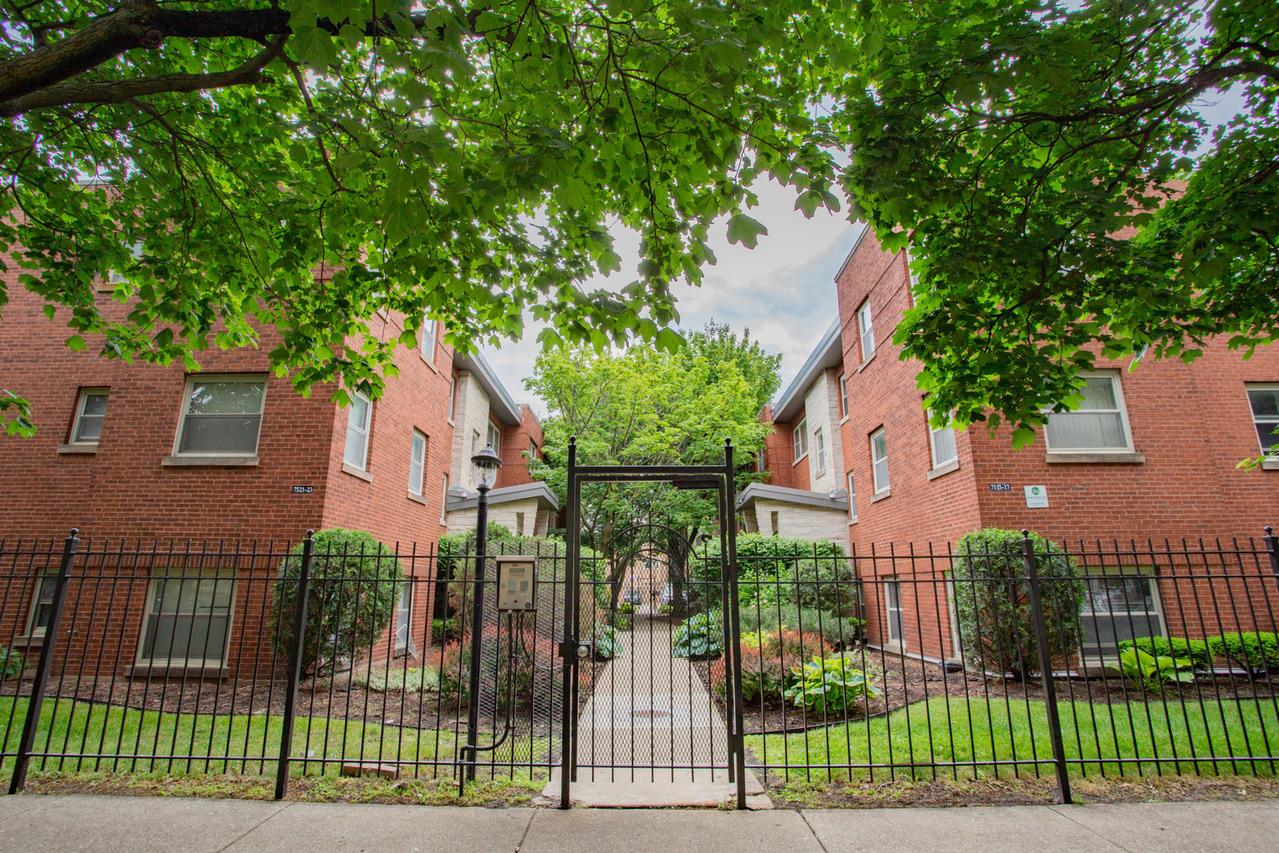 7521 N Damen Ave. #K1, Chicago, IL 60645