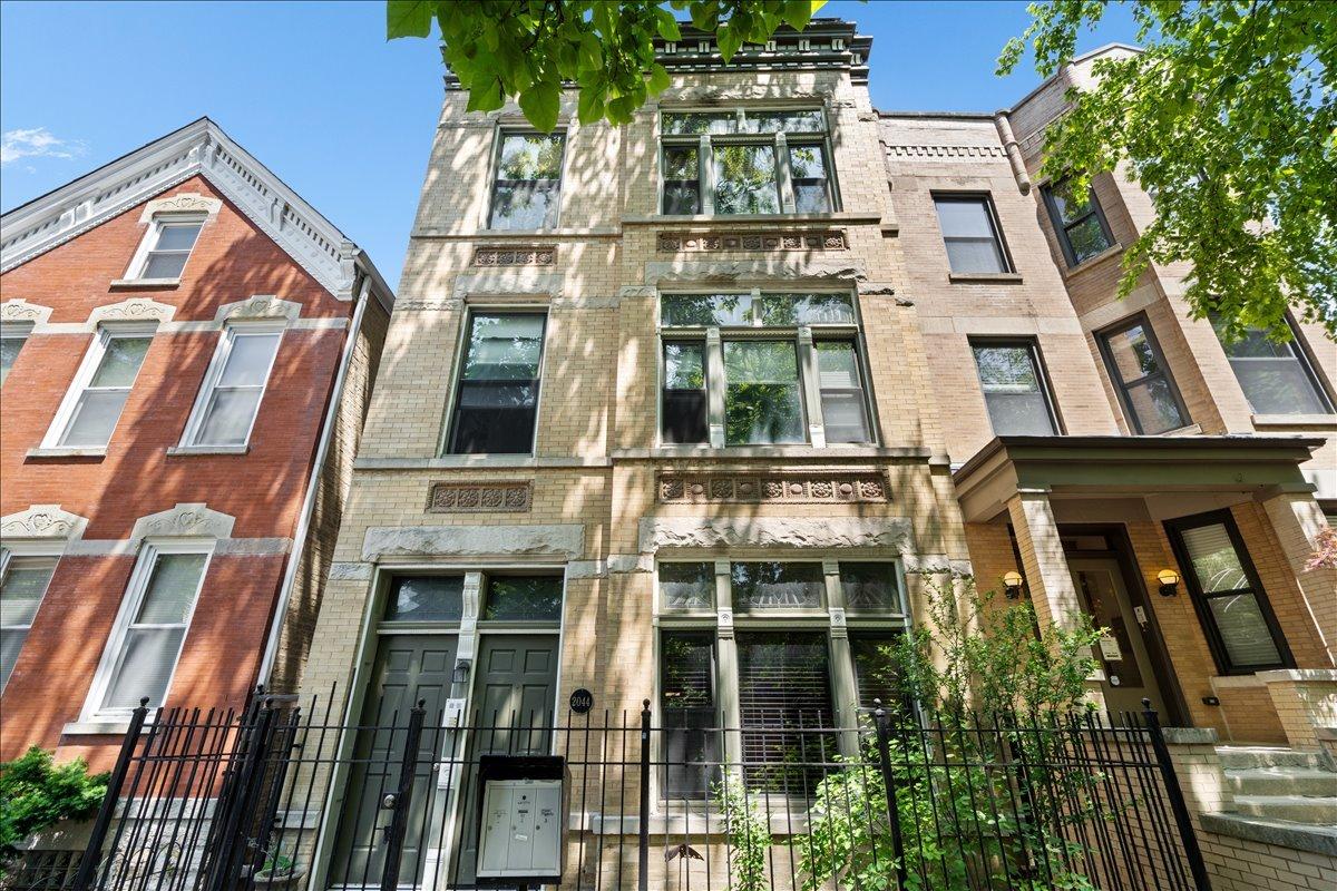 2044 W Haddon Ave. #1, Chicago, IL 60622