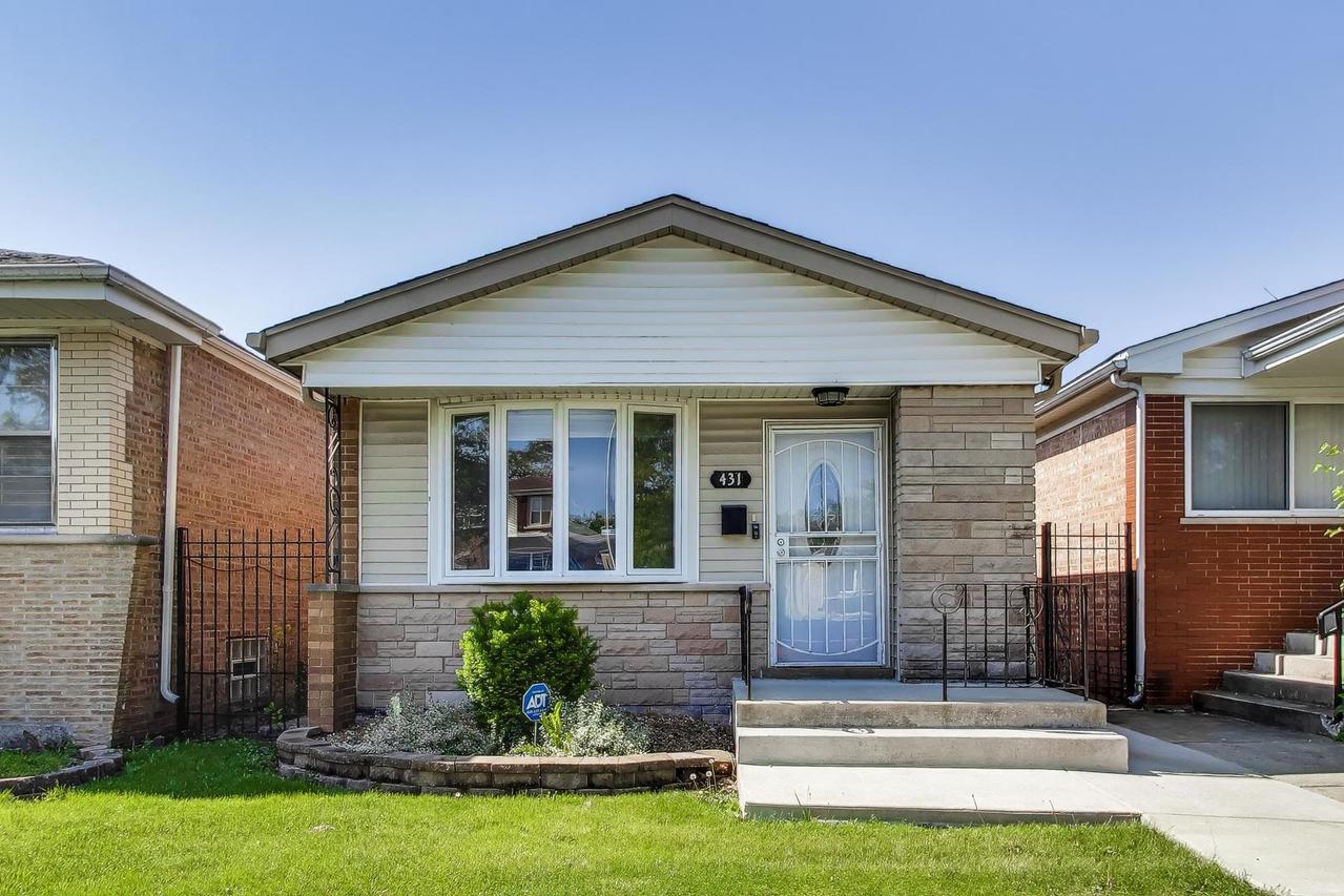 431 W 98th St., Chicago, IL 60628