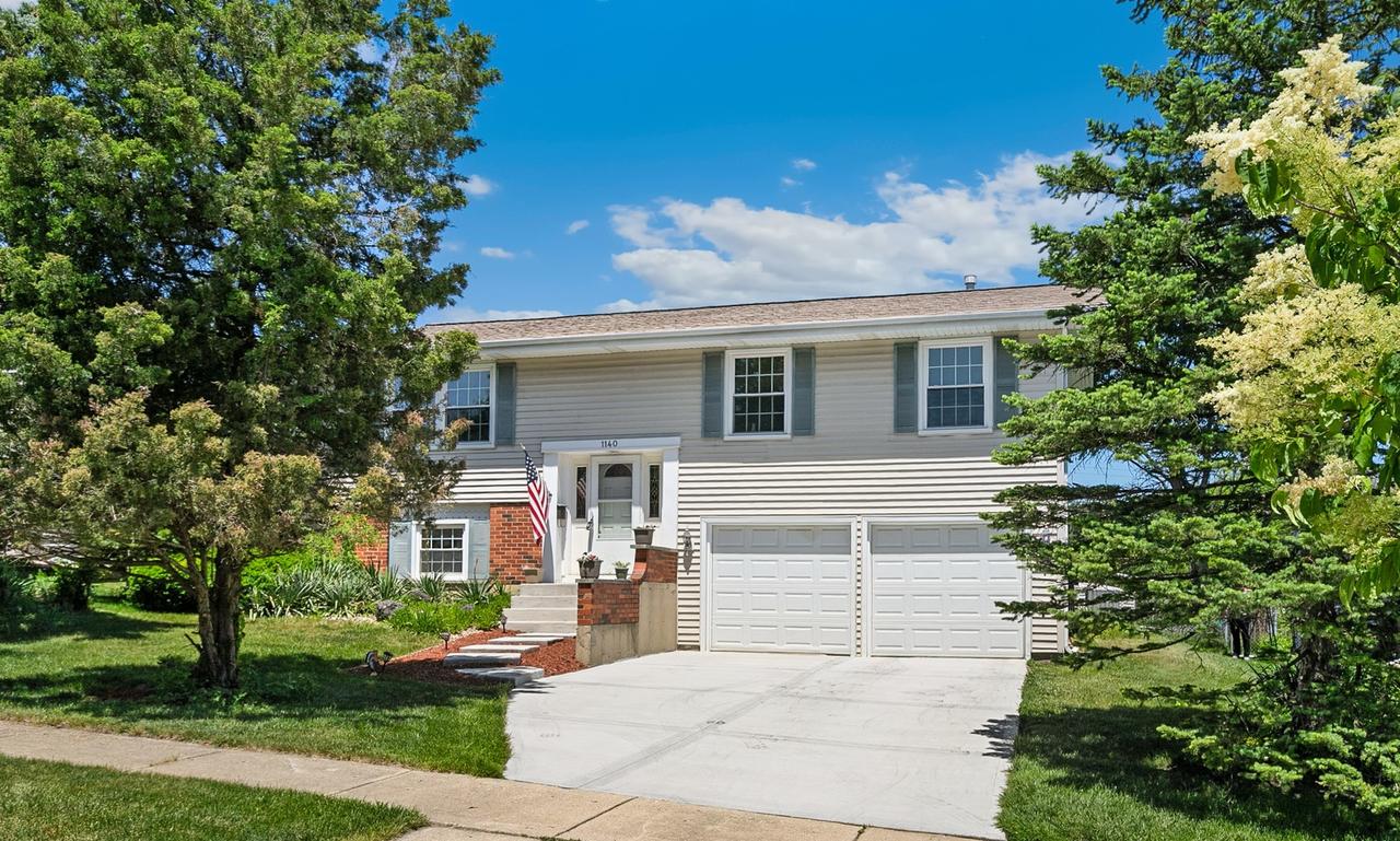 1140 Rosedale Ln., Hoffman Estates, IL 60169