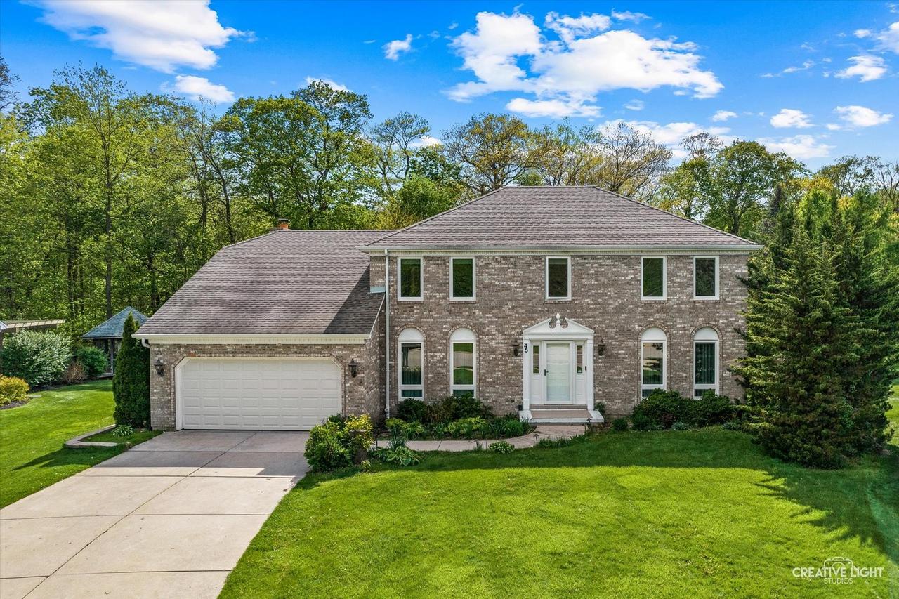 45 Briargate Cir., Sugar Grove, IL 60554