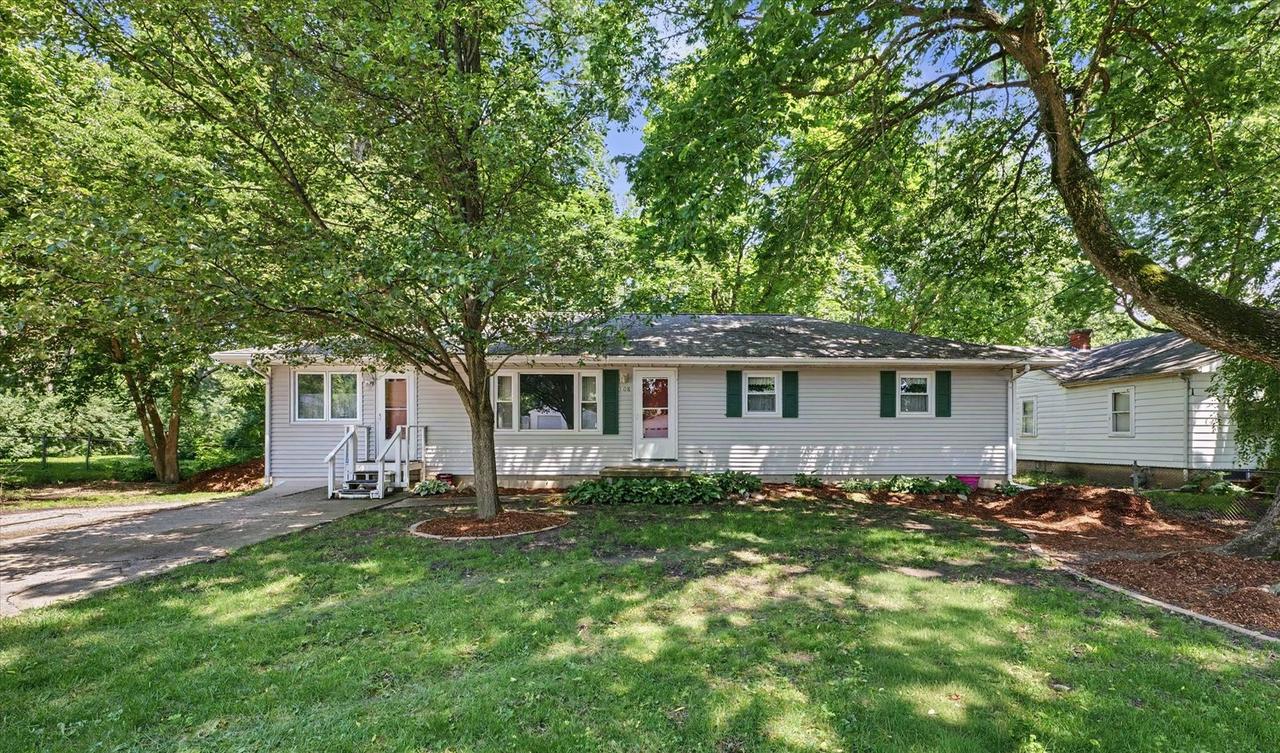 108 Brady Ln., Urbana, IL 61802