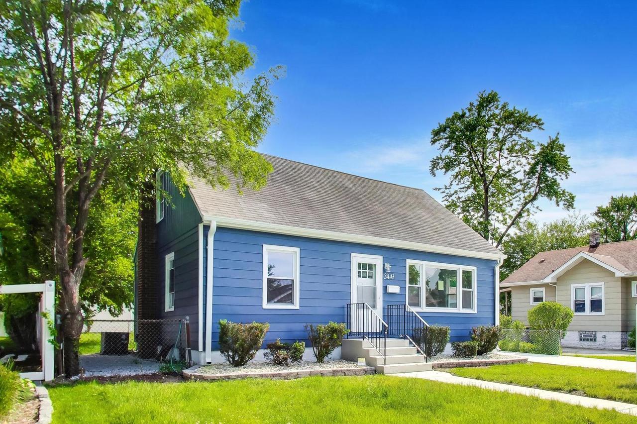 3443 Monroe St., Lansing, IL 60438