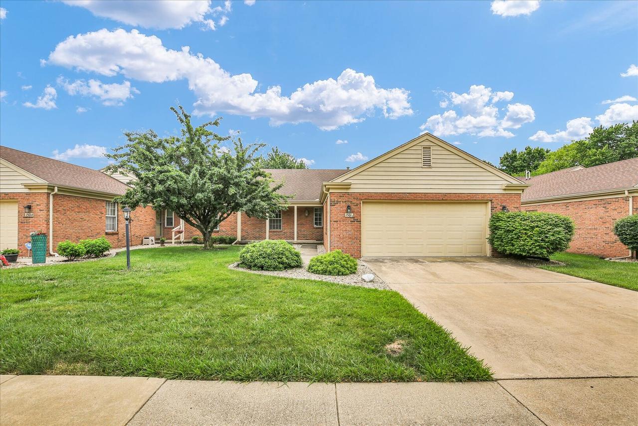 1501 Broadmoor Dr. #B, Champaign, IL 61821