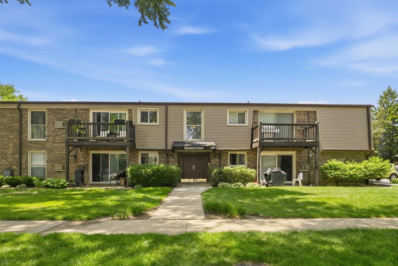 330 N Carter St. #103, Palatine, IL 60067