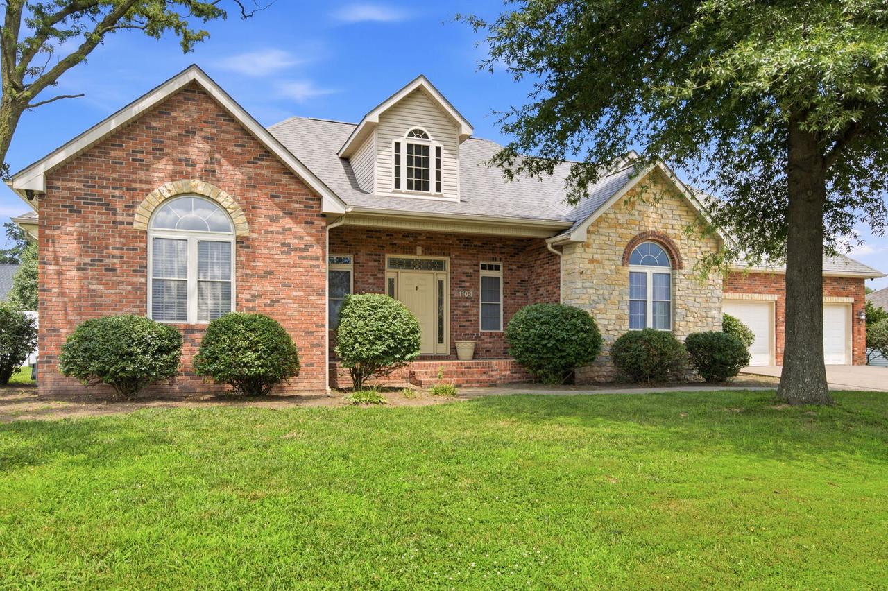 1104 Daybreak Dr., Marion, IL 62959