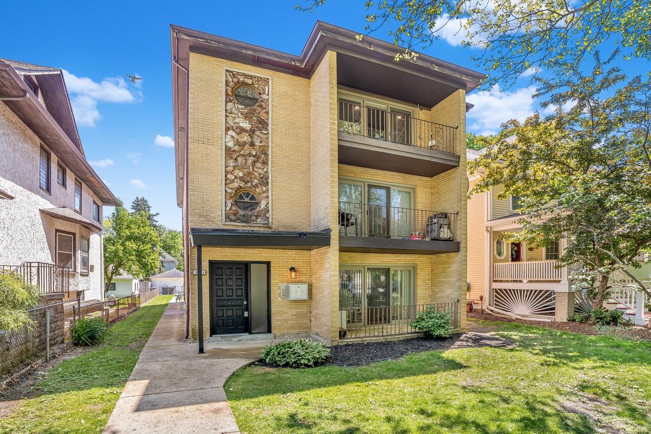 3755 N Kostner Ave., Chicago, IL 60641