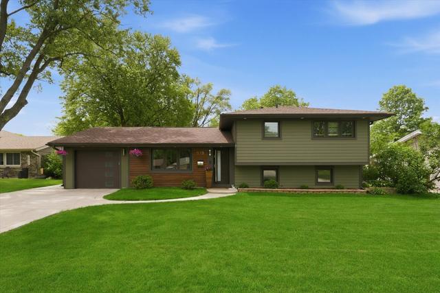 New Homes For Sale This Week That Attend Robert Frost Junior High School: May 22nd to May 28th