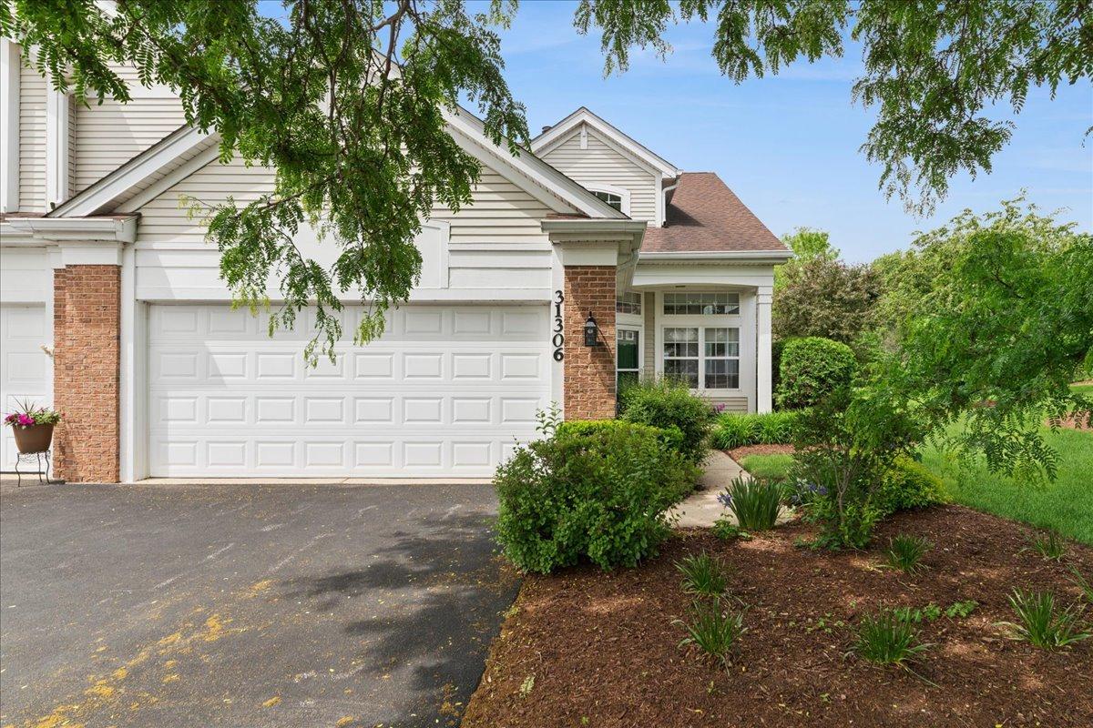 31306 Kline Cir., Warrenville, IL 60555