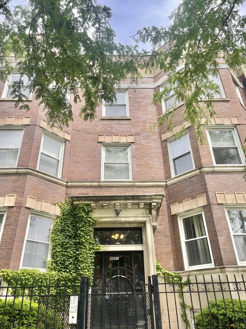 4451 S Indiana Ave. #2S, Chicago, IL 60653