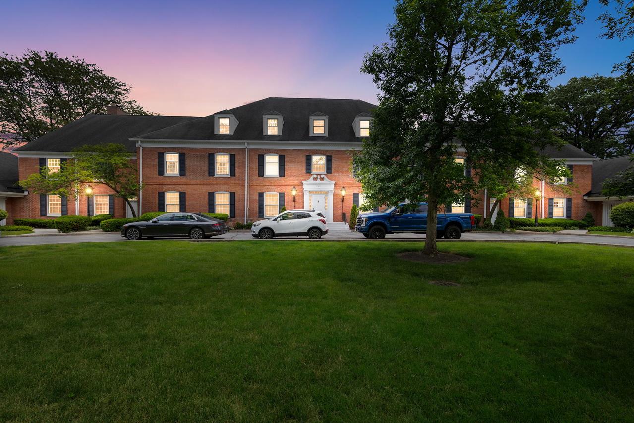7323 Heritage Ct. #1A, Frankfort, IL 60423