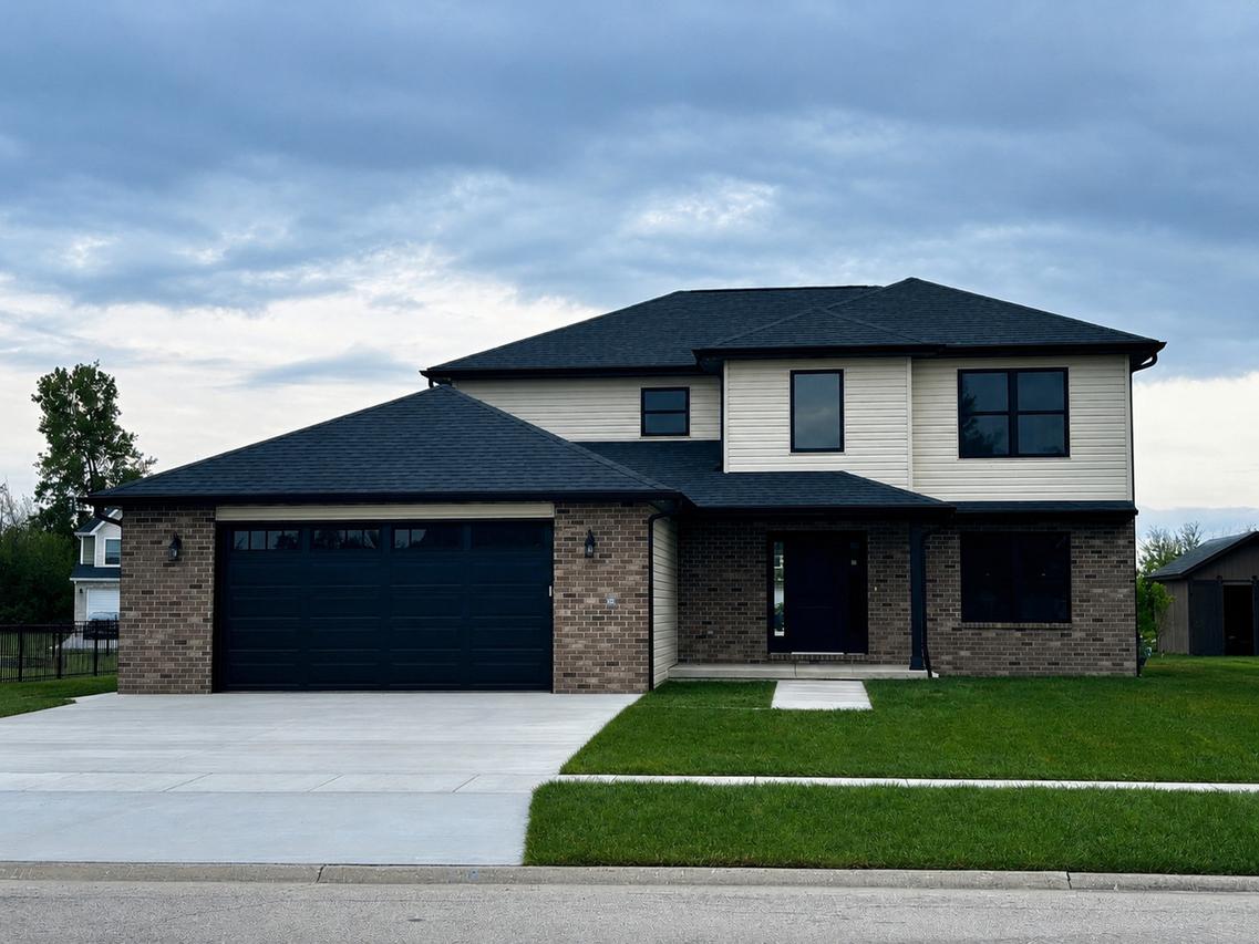 903 Springhill Dr., Coal City, IL 60416