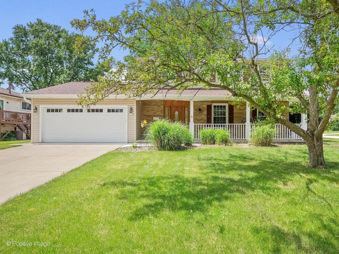 1436 S Prospect St., Wheaton, IL 60189