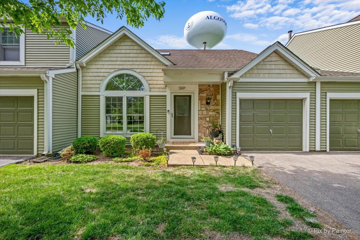 2107 Teton Pkwy., Algonquin, IL 60102