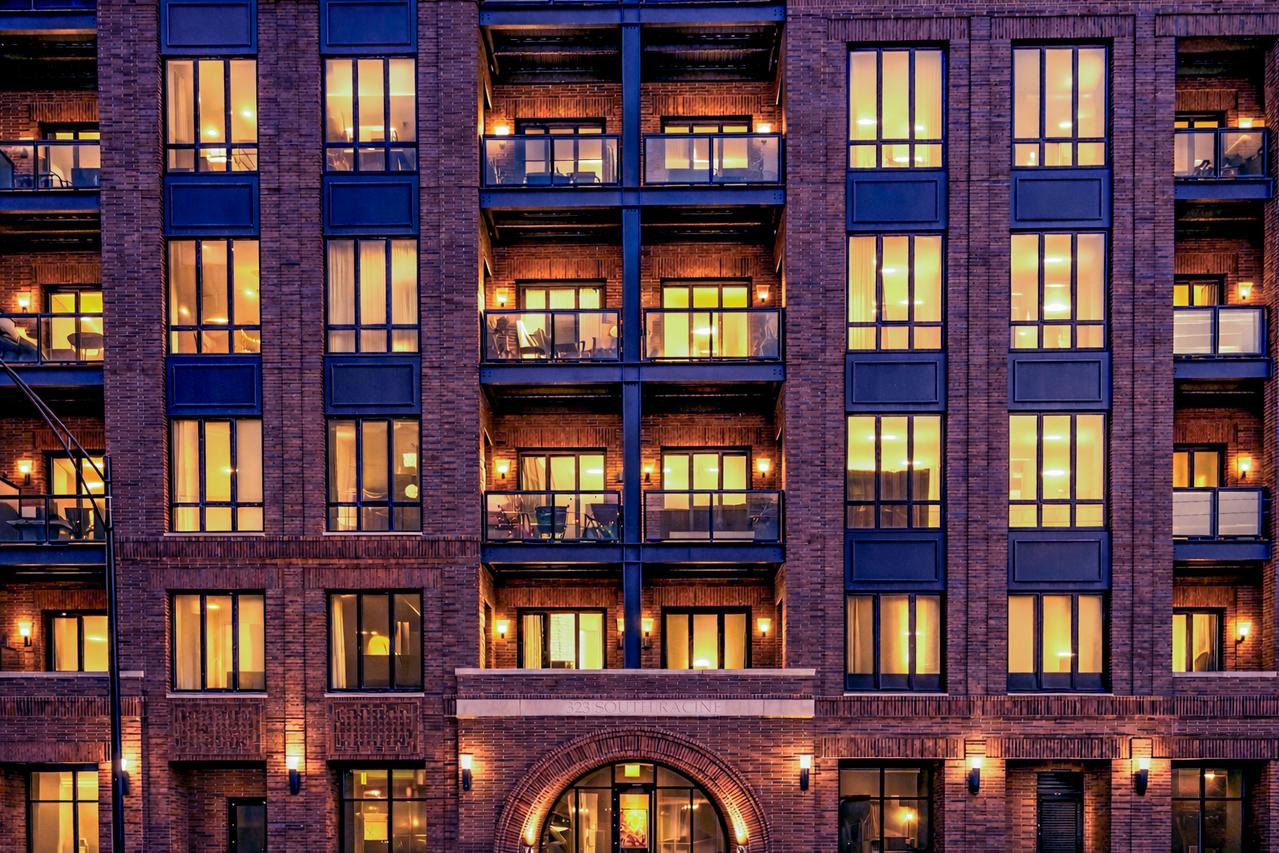 323 S Racine Ave. #PHD, Chicago, IL 60607