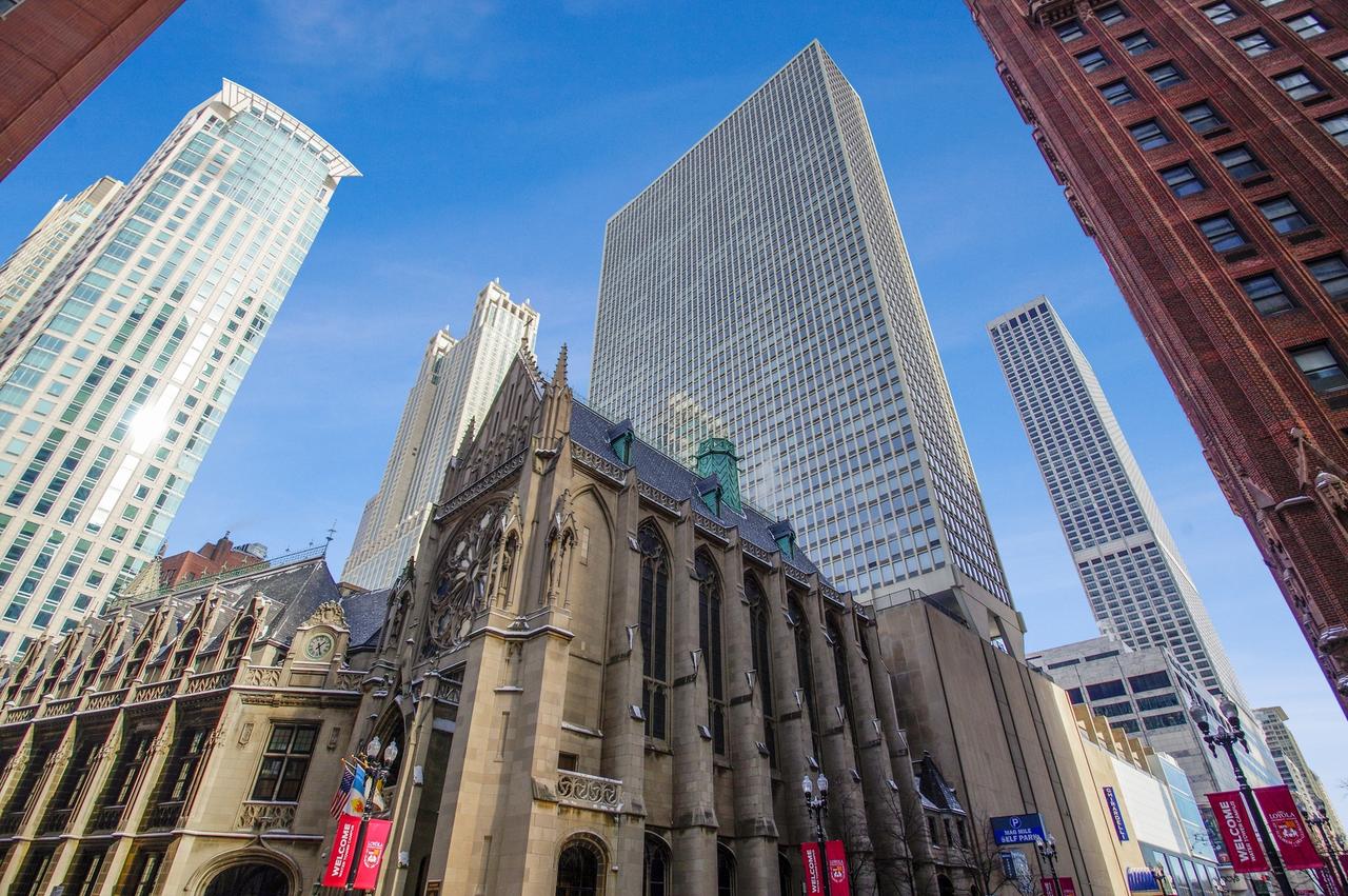 111 E Chestnut St. #2B-4, Chicago, IL 60611