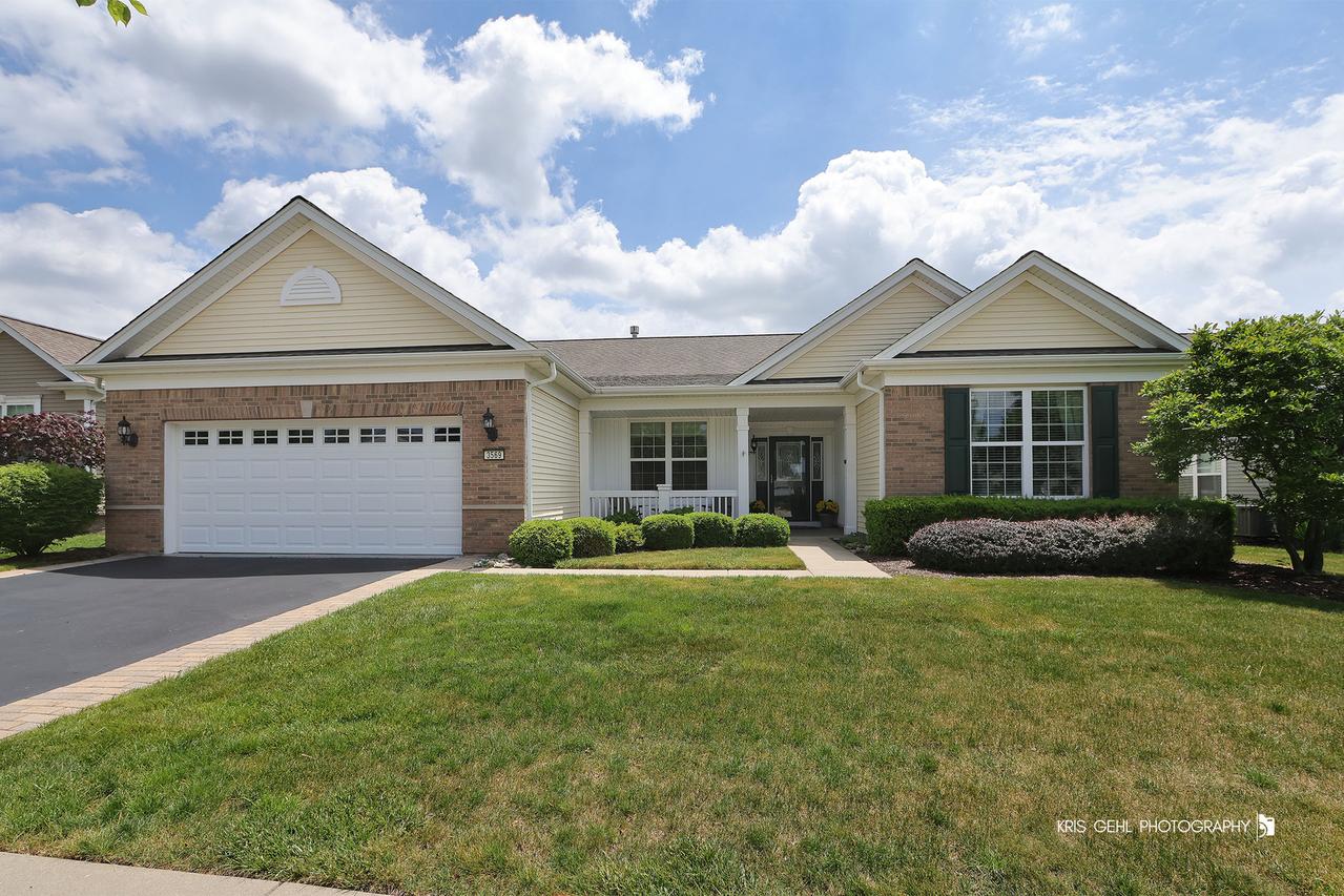 3569 Canton Cir., Mundelein, IL 60060
